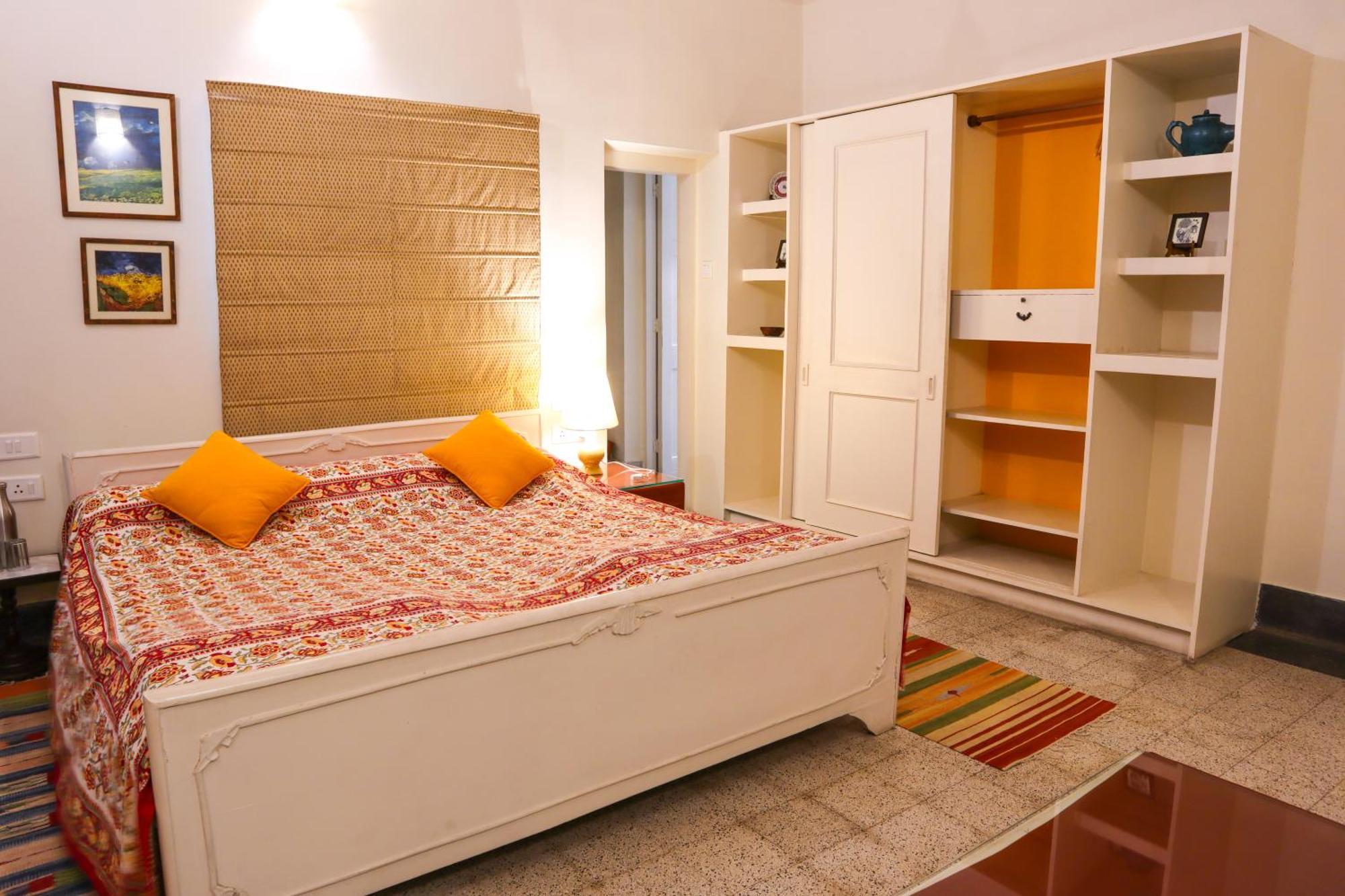 5/4 - Calcutta'S Freshest Bnb Стая снимка
